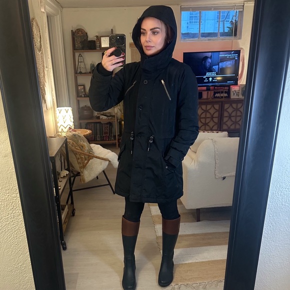 Athleta Voyager Utility Jacket - Picture 3 of 9